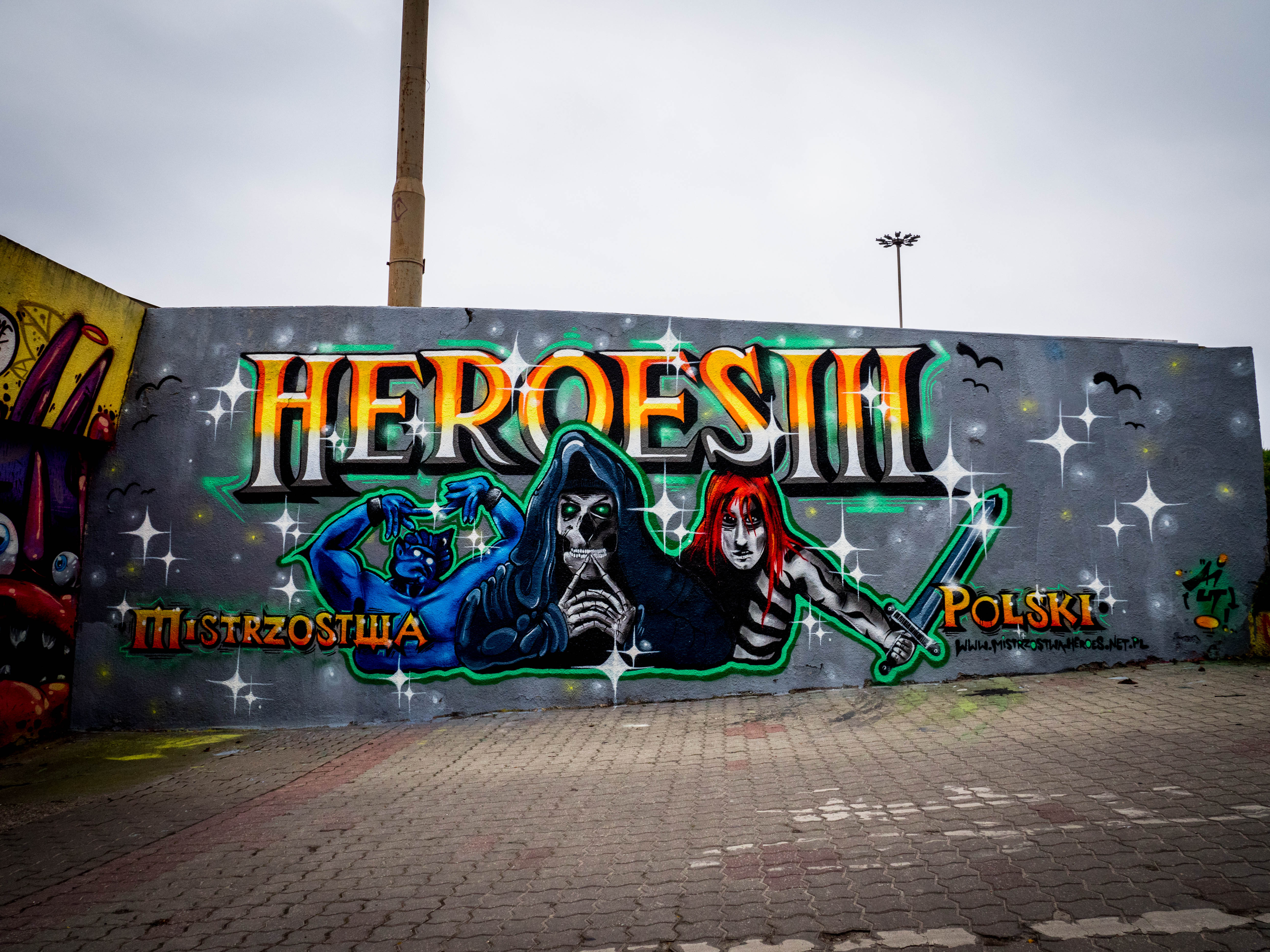 http://heroes.net.pl/uploaded/graffiti/Graffiti_2.jpg